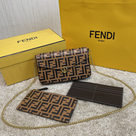 F is Fendi 체인 지갑