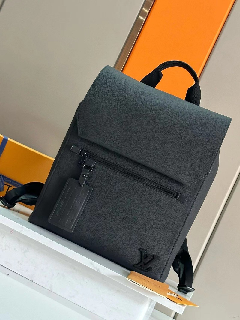 LOUIS VUITTON 루이비통 패스트 라인 백팩