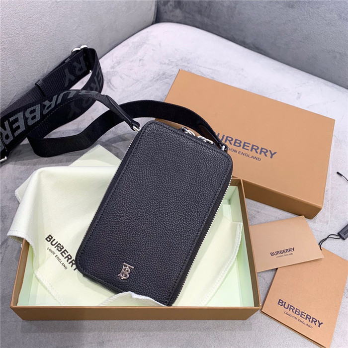 Burberry  버버리 휴대폰백 B14044-2 2020/신상